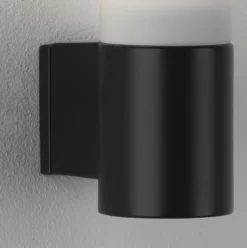 Bari vegglampe