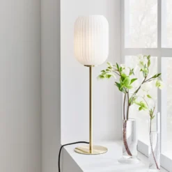 Cava bordlampe