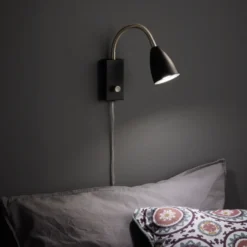 Ciro flex vegglampe - Svart/stål - Svart / Stål