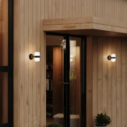 Dahl Hall utendørs/innendørs vegglampe