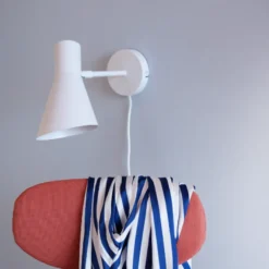 Denver DL12 vegglampe - Hvit