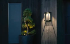 Fagernes mini utendørs vegglampe 9W IP44 dimbar - Svart