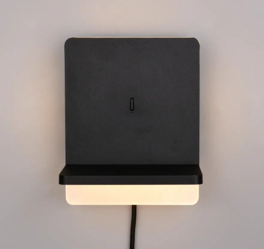 Fairfield vegglampe 9W 3000 Kelvin med USB - 3-step dim