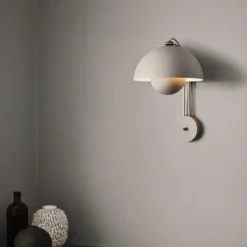 Flowerpot VP8 vegglampe