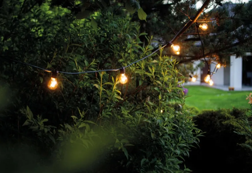 Garden Garland utendørs lysslynge 6 meter 10 lys IP65 ekstra slynge - Svart