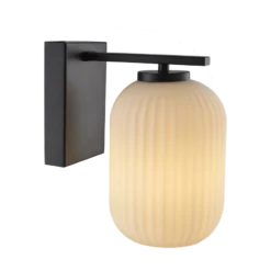 Ina vegglampe - Svart/Opal