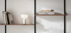 Kizu Portable bordlampe - Hvit marmor