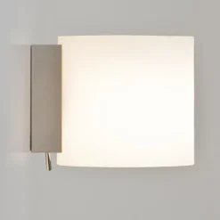 Luga vegglampe - Opal glass