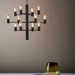 Manola 12 ink LED - Svart