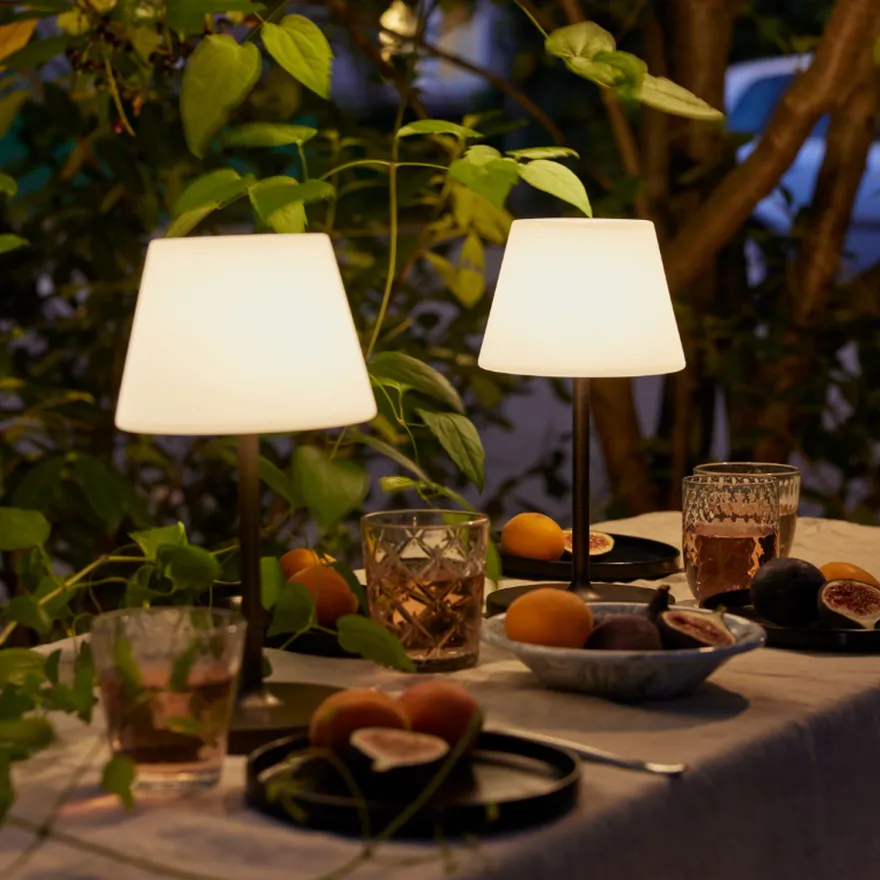 New Northern bordlampe oppladbar utendørs IP44 2W - Hvit/Antikk kobberfarget