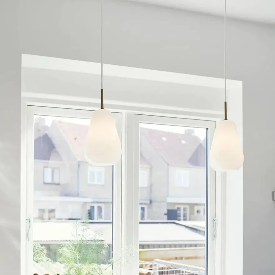 Nuura Anoli 1 small Opal