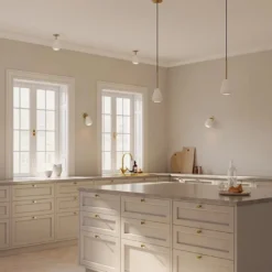 Nuura Anoli spot innfelt