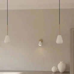 Nuura Anoli spot takpendel