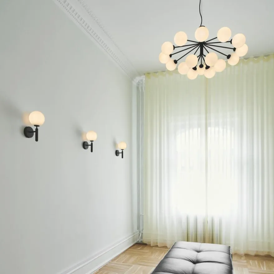 Nuura Apiales 18 satin svart/opal