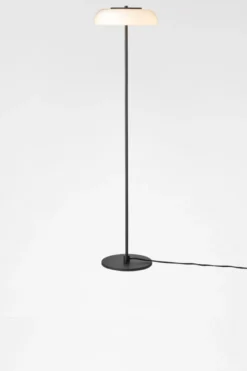 Nuura Blossi gulvlampe svart
