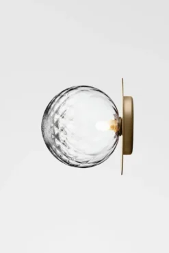 Nuura Liila 1 vegglampe/taklampe - large - nordic gold / optikk