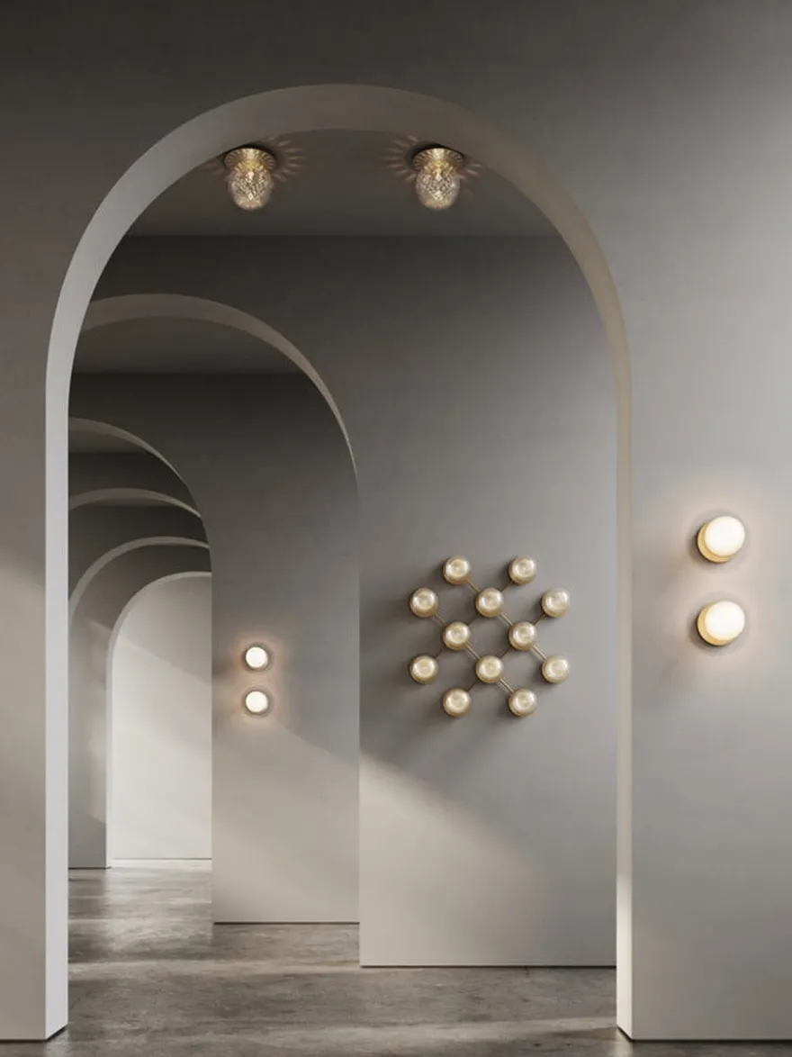Nuura Liila 1 vegglampe/taklampe - large - nordic gold / opal