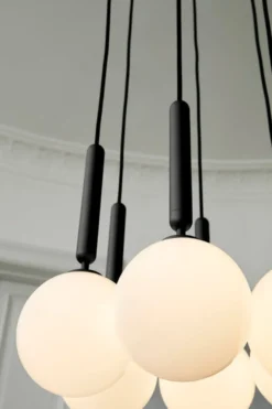 Nuura Miira 6 svart / opal