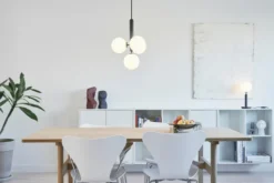 Nuura Miira 4 svart/opal