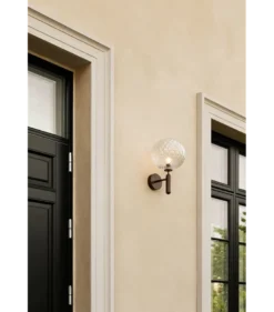 Nuura Miira utendørslampe - bronse / optikk
