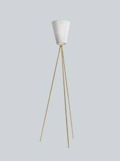 Oslo Wood gulvlampe gull med skjerm