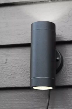 Sylinder vegglampe Svart - Garden 24 - Svart