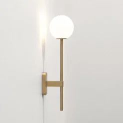 Tacoma Single Grande vegglampe IP44