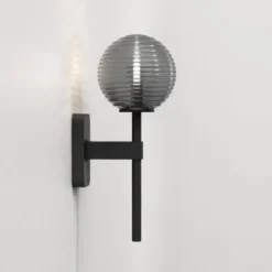 Tacoma Single vegglampe IP44