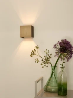 Xio square vegglampe opp/ned